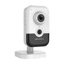 2МП IP Hikvision з PIR датчиком DS-2CD2421G0-I (2.8мм)