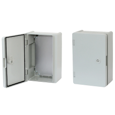 Щит з монтажною панеллю,опалові двері IP 65 ERKA 022